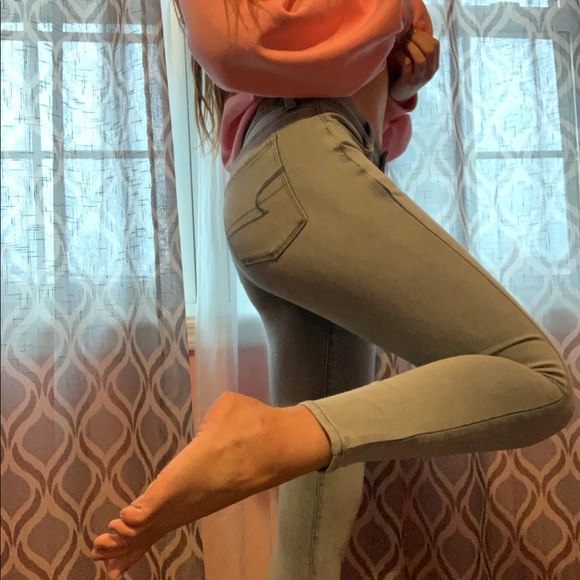 Super stretch high rise light wash skinny jeans - Picture 1 of 3